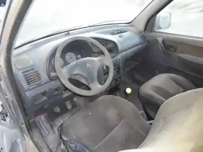 Véhicule à la ferraille citroen berlingo 1.9 d multispace de l'année 1999 alimenté wjz