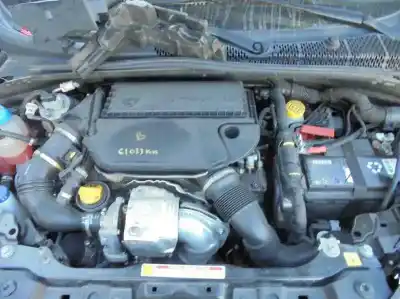 Véhicule à la ferraille lancia                                             ypsilon (402)                                                                                                                                                                                                                                              gold                                                                                                                                                                                                                                                       de l'année 2013 alimenté 199b1000