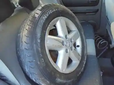 Véhicule à la ferraille nissan x-trail (t30) comfort de l'année 2006 alimenté yd22eti