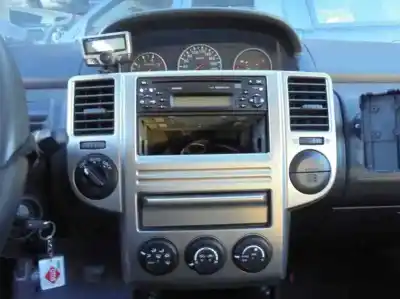 Véhicule à la ferraille nissan x-trail (t30) comfort de l'année 2006 alimenté yd22eti