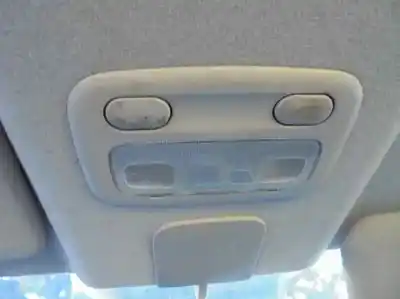 Véhicule à la ferraille nissan x-trail (t30) comfort de l'année 2006 alimenté yd22eti