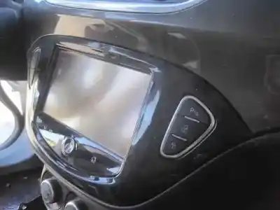 Sloopvoertuig opel corsa e color edition ecoflex van het jaar 2015 aangedreven b10xft opt le1