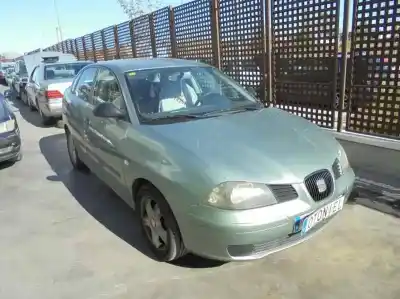 Véhicule à la ferraille seat cordoba berlina (6l2) reference de l'année 2004 alimenté bby