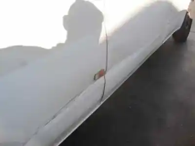 Veicolo di demolizione ford transit mod.2000 caja abierta ft 330 2.4 largo dell'anno 2005 alimentato h9fa