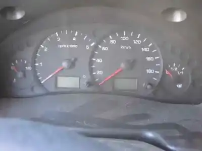 Veicolo di demolizione ford transit mod.2000 caja abierta ft 330 2.4 largo dell'anno 2005 alimentato h9fa