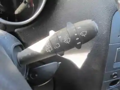 Здавання транспортного засобу alfa romeo 147 (190) 1.6 16v cat року 2002 потужний ar37203