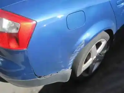 Sloopvoertuig audi a4 berlina (8e) 2.5 v6 24v tdi van het jaar 2001 aangedreven ake