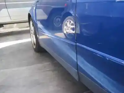 Sloopvoertuig audi a4 berlina (8e) 2.5 v6 24v tdi van het jaar 2001 aangedreven ake