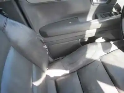 Sloopvoertuig audi a4 berlina (8e) 2.5 v6 24v tdi van het jaar 2001 aangedreven ake