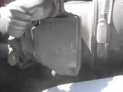 Sloopvoertuig audi a4 berlina (8e) 2.5 v6 24v tdi van het jaar 2001 aangedreven ake