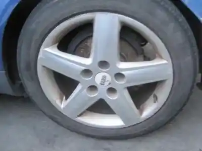 Sloopvoertuig audi a4 berlina (8e) 2.5 v6 24v tdi van het jaar 2001 aangedreven ake