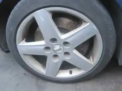 Sloopvoertuig audi a4 berlina (8e) 2.5 v6 24v tdi van het jaar 2001 aangedreven ake