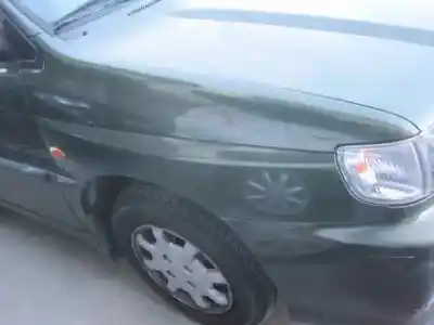 Véhicule à la ferraille kia joice 2.0 cat de l'année 2002 alimenté g4cp