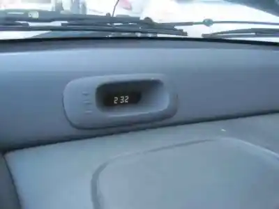 Véhicule à la ferraille kia joice 2.0 cat de l'année 2002 alimenté g4cp