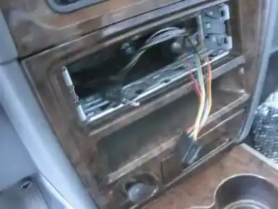 Véhicule à la ferraille kia joice 2.0 cat de l'année 2002 alimenté g4cp