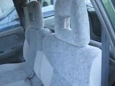 Véhicule à la ferraille kia joice 2.0 cat de l'année 2002 alimenté g4cp