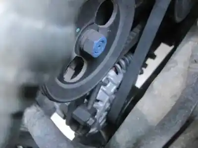 Véhicule à la ferraille kia joice 2.0 cat de l'année 2002 alimenté g4cp