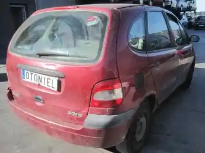 Scrapping Vehicle renault scénic i monospace (ja0/1_, fa0_) 1.9 dti (ja1u) of the year 2001 powered f9q q7