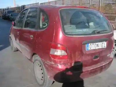 Scrapping Vehicle renault scénic i monospace (ja0/1_, fa0_) 1.9 dti (ja1u) of the year 2001 powered f9q q7