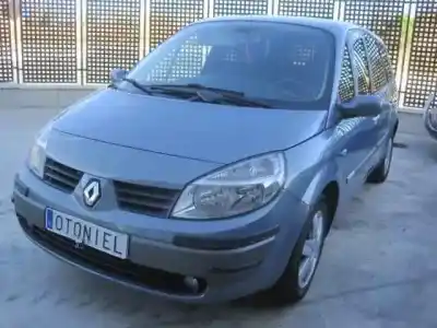 Scrapping Vehicle renault scenic ii grand emotion of the year 2005 powered k9k p7