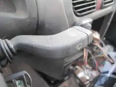 Veículo de Sucata opel combo familiar do ano 2006 alimentado z13dt