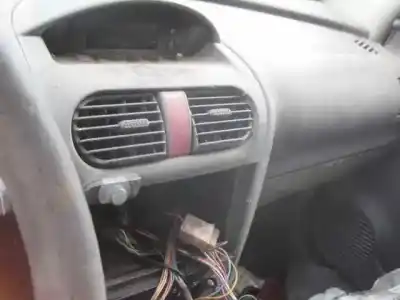 Veículo de Sucata opel combo familiar do ano 2006 alimentado z13dt