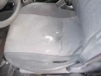 Veículo de Sucata opel combo familiar do ano 2006 alimentado z13dt