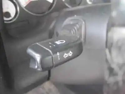 Здавання транспортного засобу opel astra g berlina club року 2002 потужний y20dth