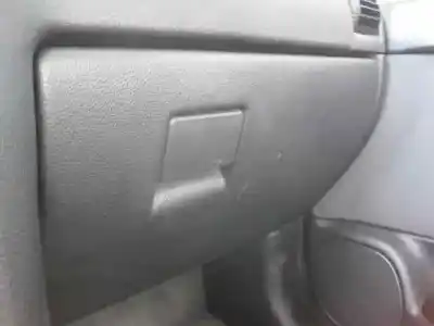Здавання транспортного засобу opel astra g berlina club року 2002 потужний y20dth