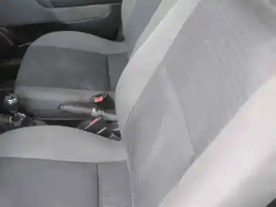 Здавання транспортного засобу opel astra g berlina club року 2002 потужний y20dth