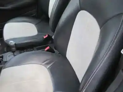 Здавання транспортного засобу mercedes-benz clase a (w168) 210 evolution (168.035) року 2003 потужний m166995