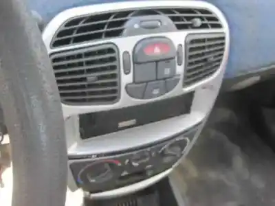 Veículo de Sucata lancia y10 avenue do ano 1997 alimentado 176b2000