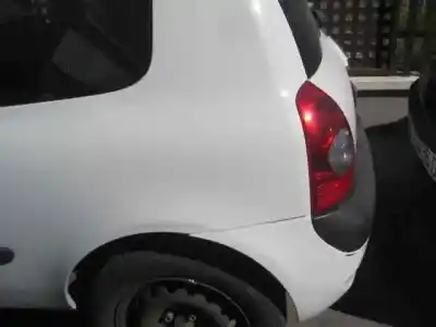 Здавання транспортного засобу renault clio ii fase ii (b/cb0) authentique року 2003 потужний k9k b7