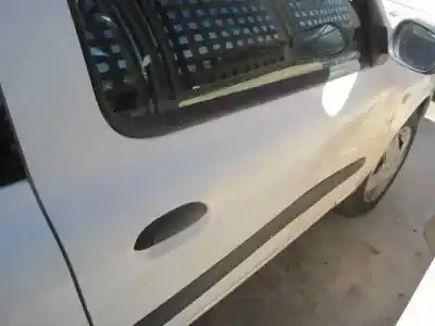 Здавання транспортного засобу renault clio ii fase ii (b/cb0) authentique року 2003 потужний k9k b7