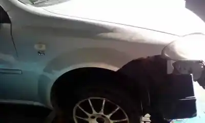 Vehicul casat chevrolet lacetti cdx al anului 2005 alimentat f16d3