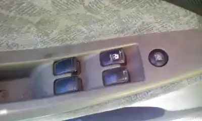 Vehicul casat chevrolet lacetti cdx al anului 2005 alimentat f16d3