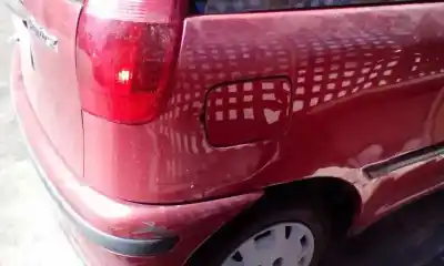 Veículo de Sucata fiat punto berlina (176) * do ano 1999 alimentado 176b4000