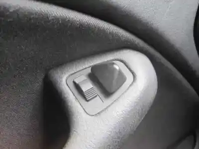 Véhicule à la ferraille bmw serie 3 berlina (e46) 320d de l'année 2003 alimenté 204d4