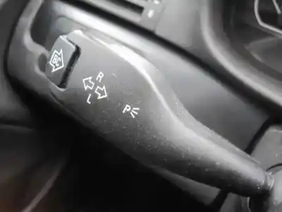 Véhicule à la ferraille bmw serie 3 berlina (e46) 320d de l'année 2003 alimenté 204d4