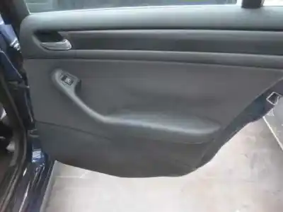 Véhicule à la ferraille bmw serie 3 berlina (e46) 320d de l'année 2003 alimenté 204d4