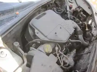 Здавання транспортного засобу renault kangoo (f/kc0) alize року 2002 потужний f8q p6