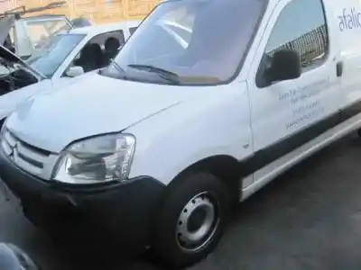 Veículo de Sucata citroen berlingo xtr 1.6 hdi 92 do ano 2007 alimentado 9hx