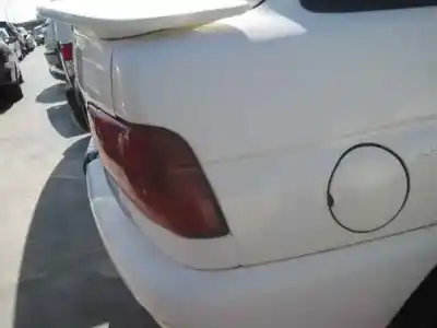 Véhicule à la ferraille ford                                               escort berl./turnier                                                                                                                                                                                                                                       valore berlina                                                                                                                                                                                                                                             de l'année 1996 alimenté rtf