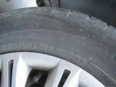 Véhicule à la ferraille ford                                               escort berl./turnier                                                                                                                                                                                                                                       valore berlina                                                                                                                                                                                                                                             de l'année 1996 alimenté rtf
