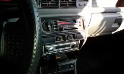 Здавання транспортного засобу ford fiesta berl./courier si року 1990 потужний gu