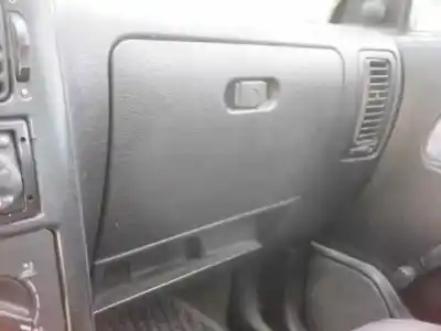 Veicolo di demolizione seat cordoba berlina (6k2) clx dell'anno 1995 alimentato abd
