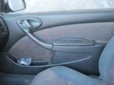 Veículo de Sucata citroen xsara coupe 2.0 hdi vtr do ano 2000 alimentado rhy(dw10td)