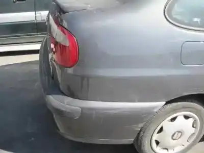 Veículo de Sucata seat cordoba berlina (6k2) stella do ano 2001 alimentado aua