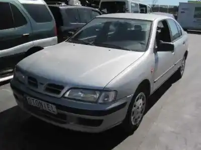 Véhicule à la ferraille NISSAN PRIMERA BERLINA (P11) 2.0 Navigation de l'année 1998 alimenté GA16