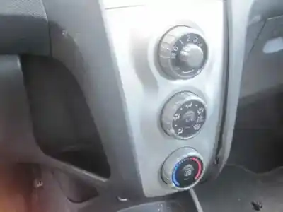 Здавання транспортного засобу toyota yaris (ksp9/scp9/nlp9) blue року 2008 потужний 1nd